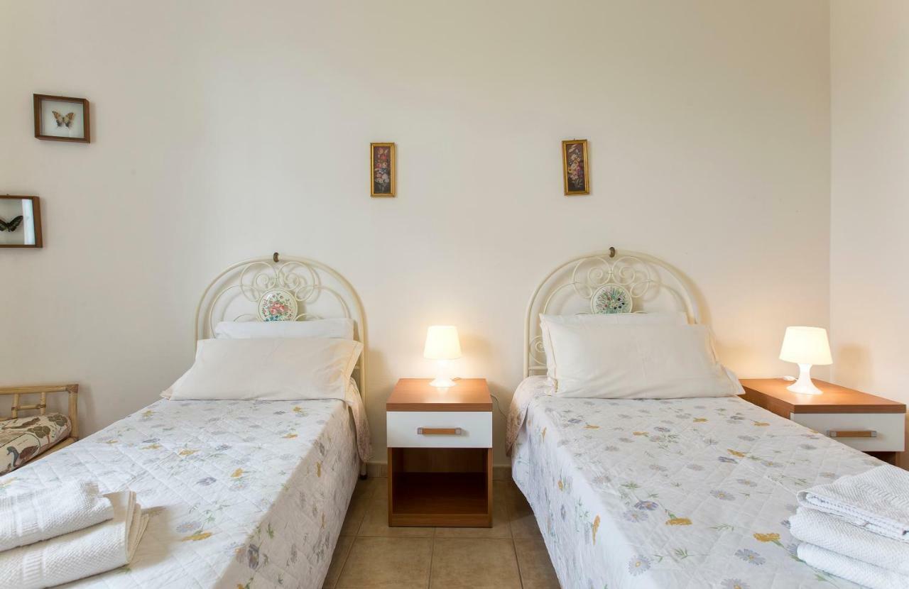 Centro Storico Carlo Alberto Alghero Esterno foto